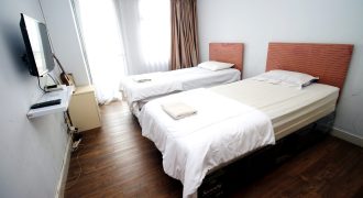 Easton Park Residence 1051 Jatinangor (TW Bed)