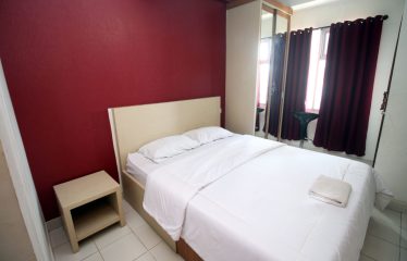 Easton Park Residence 1218 Jatinangor (Queen Bed)
