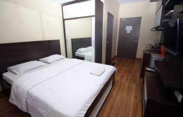 Easton Park Residence 2621 Jatinangor (Queen Bed)