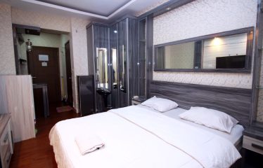 Easton Park Residence 1646 Jatinangor (Queen Bed)