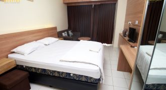 Easton Park Residence 1950 Jatinangor (Queen Bed)