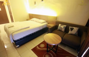 Easton Park Residence 1950 Jatinangor (Queen Bed)
