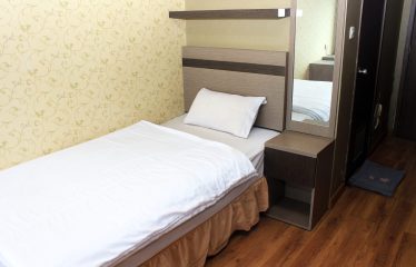 Easton Park Residence 2303 Jatinangor (Single Bed)